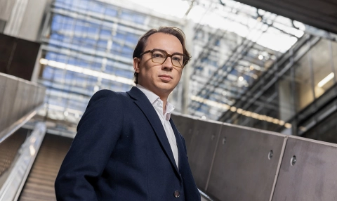 Znaleźć jedną perłę. Wywiad z Michałem Kamińskim