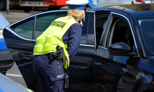 Rekordowe 351 tys. kierowców zapłaci wysokie mandaty w 2025 roku