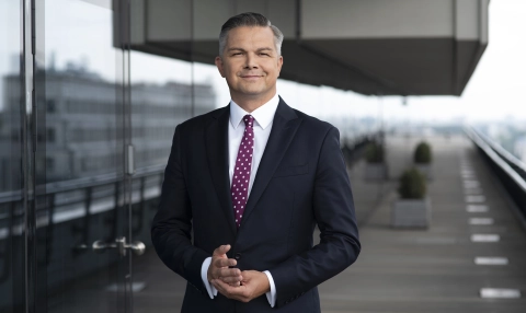 Polski biznes dojrzewa do globalnej ekspansji kapitałowej. Wywiad z Piotrem Matczukiem