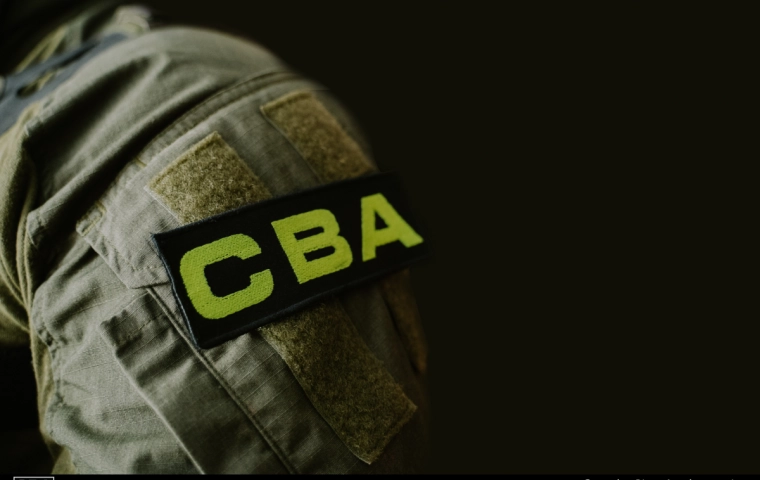 CBA zatrzymuje Mateusza H., prezesa Nord Energy. Powodem możliwe oszustwo związane z programem "Czyste powietrze"