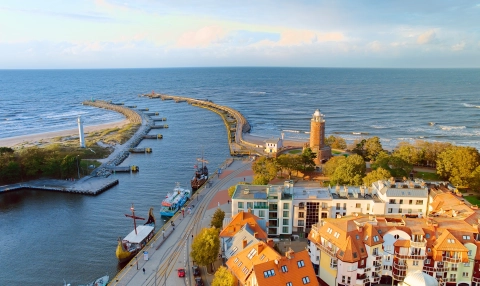 Polacy odchodzą od wielkanocnych tradycji? Stoły pustoszeją, hotele pełne