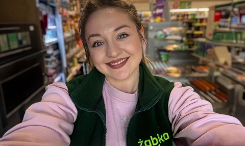 Od strachu przed zarządzaniem do własnego biznesu: Pięć lat w sieci, które dały mi niezależność