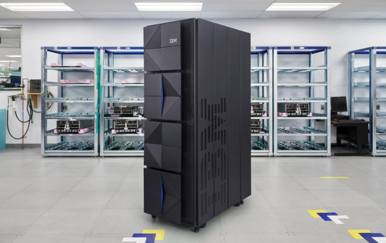 IBM przedstawia komputer mainframe z16. Zapewni kwantowe szyfrowanie danych